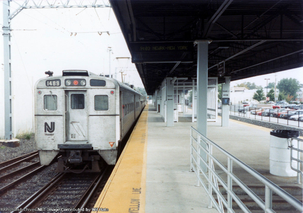 NJT Arrow III Coach 1489